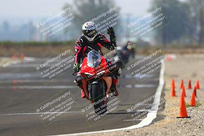 media/Sep-20-2025-TrackDaz (Sat) [[27f0cde673]]/A Group/2pm (Turn 9)/